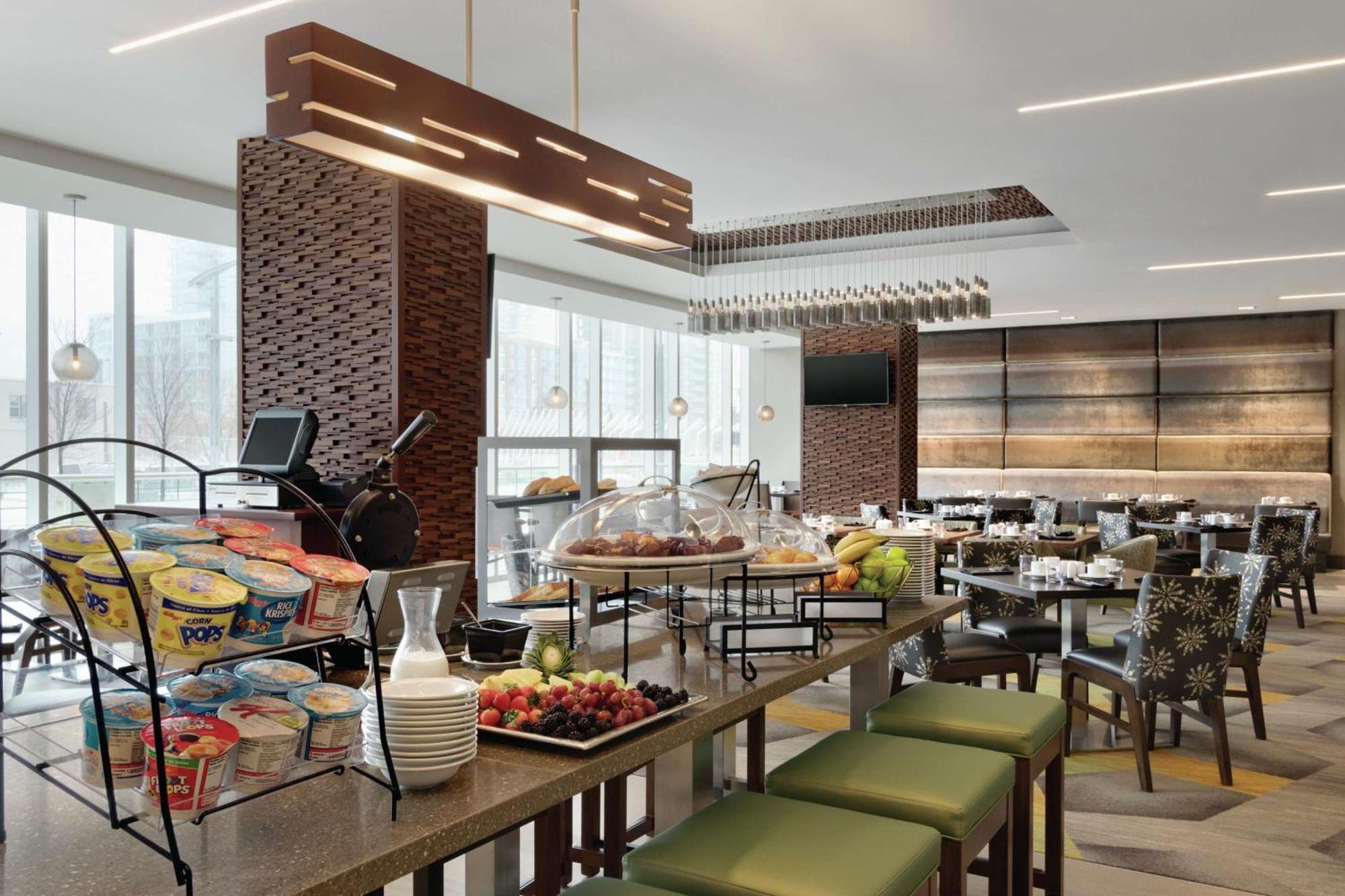Homewood Suites By Hilton Calgary Downtown Dış mekan fotoğraf